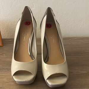 Jessica Simpson Cream Peep-Toe Heels